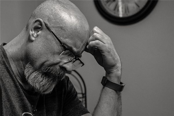 梦见秃顶是什么意思