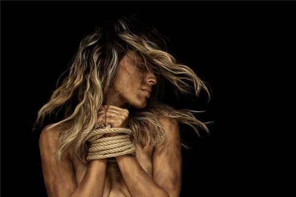 梦见自己要被非礼是什么意思