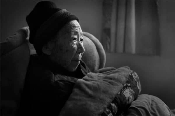 梦见去世外婆是什么意思