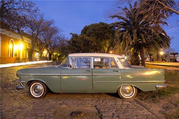 梦见别人开车是什么意思