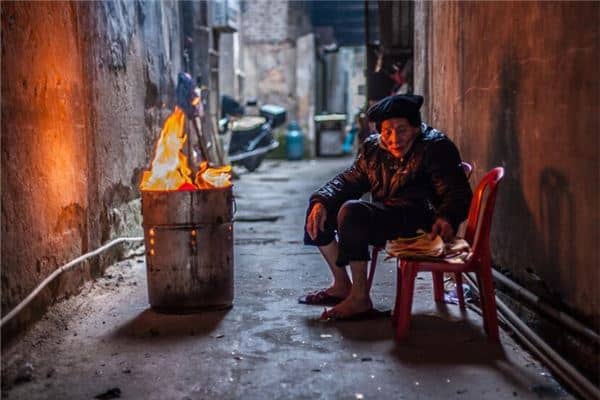 去世的亲人又活了