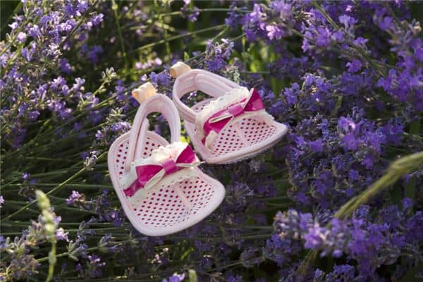 梦见自己的鞋丢了是什么意思