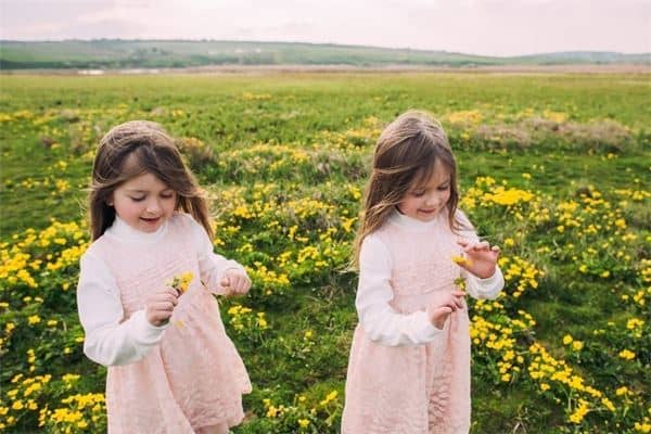 梦见生双胞胎女儿是什么意思