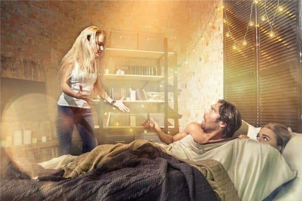 梦见爸爸出轨是什么意思