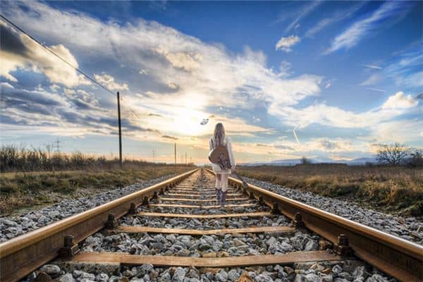 梦见女人自己走错路了是什么意思