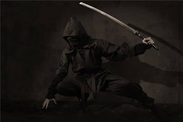 梦见父亲杀人是什么意思