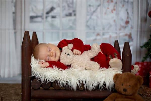 梦见自己尿床了是什么意思