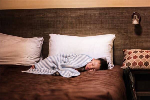 梦见媳妇生了个男孩是什么意思