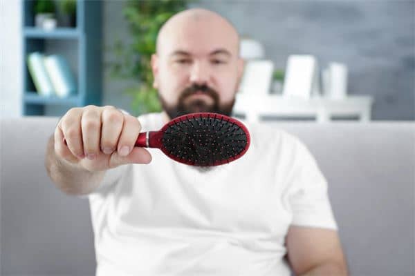 梦见自己秃顶是什么意思