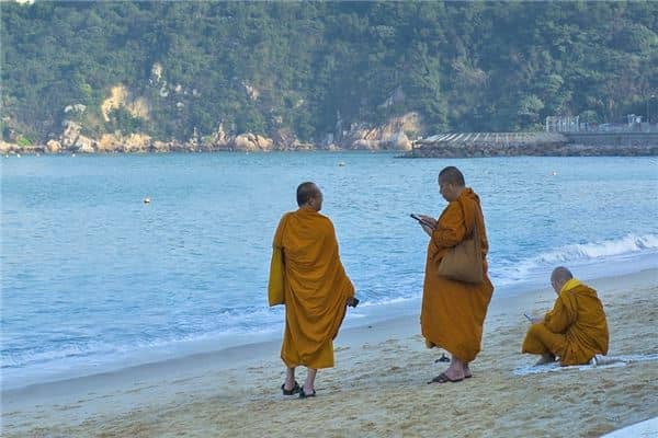 梦见藏传佛教僧人是什么意思