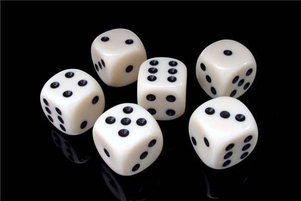 梦见别人赌博自己在看是什么意思