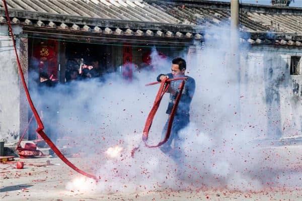 梦见孕妇放鞭炮是什么意思