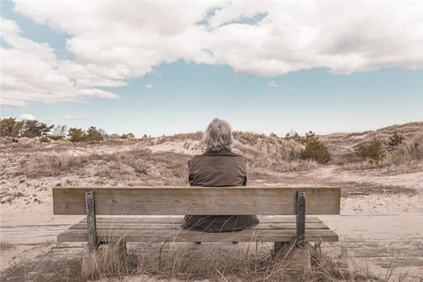 梦见姥姥没了是什么意思