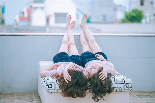 梦见和同性清热是什么意思