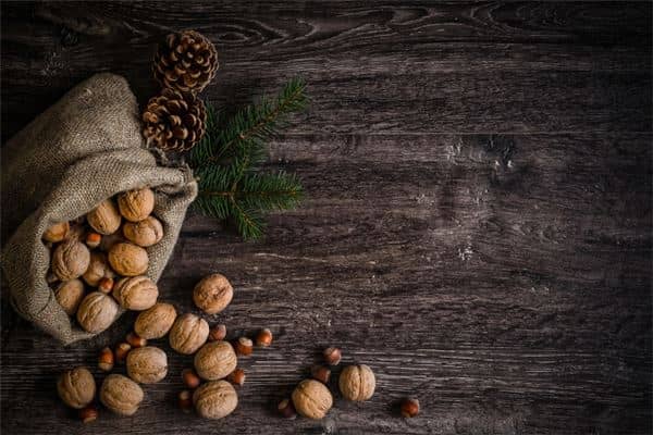 梦见新鲜的核桃是什么意思