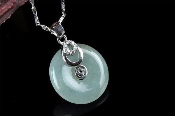 梦见玉宝玉是什么意思