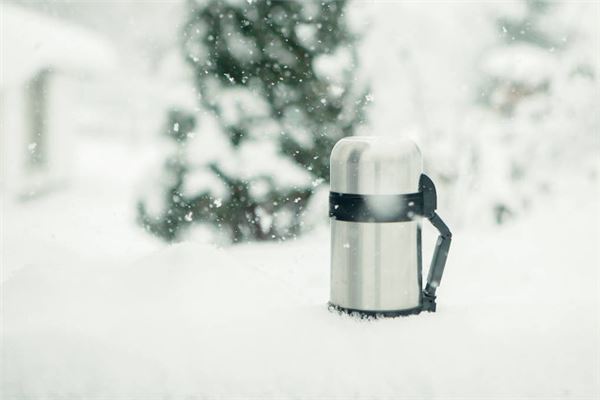 梦见暖水瓶是什么意思