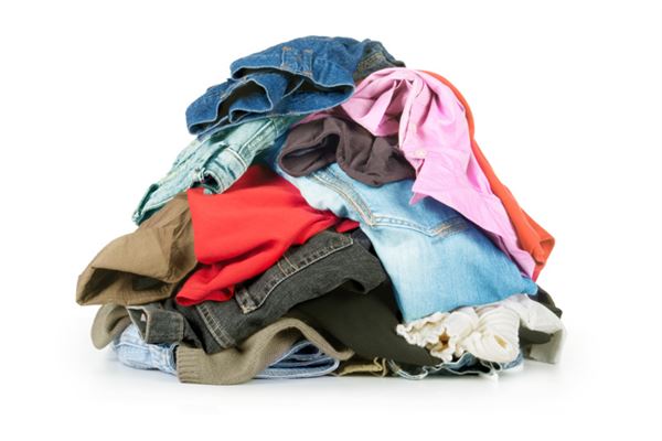 梦见旧衣服是什么意思