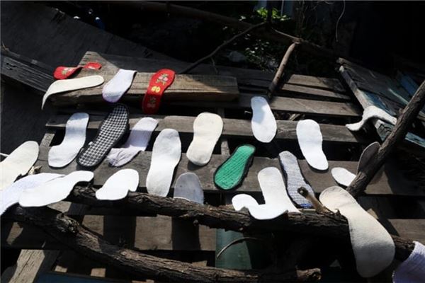 梦见鞋垫是什么意思