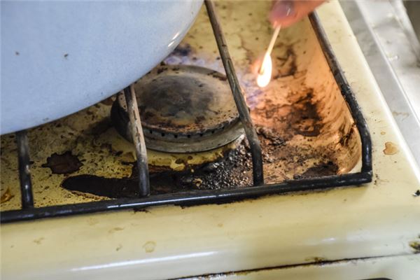 梦见煤气罐着火是什么意思