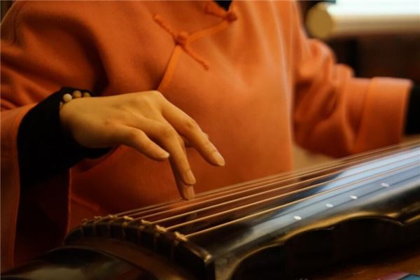 梦见古筝是什么意思