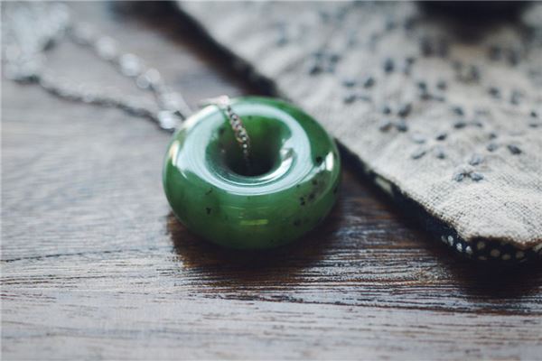 梦见玉石原石是什么意思