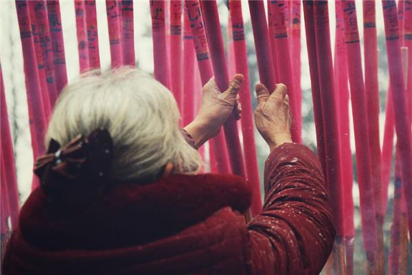 梦见一把断香是什么意思