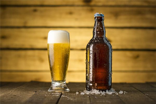 梦见啤酒喝啤酒是什么意思