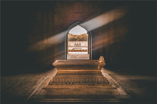 梦见很多棺材是什么意思