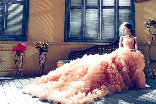 梦见晚礼服是什么意思