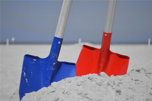 梦见挖坑是什么意思