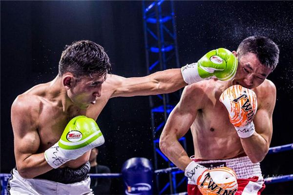 梦见暴打别人是什么意思