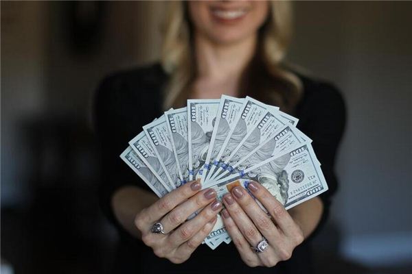 梦见发工资涨工资是什么意思