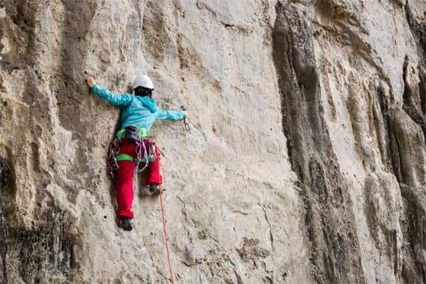 梦见爬高是什么意思