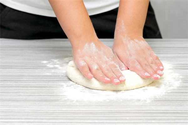 梦见和面是什么意思