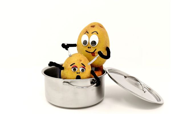 梦见女性连环杀人案是什么意思