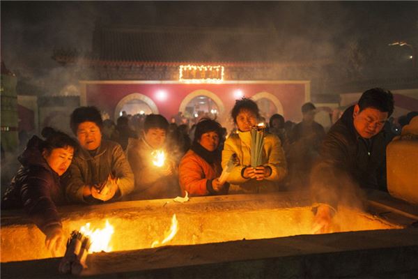 梦见烧香拜佛是什么意思