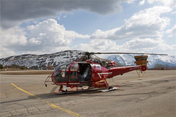 梦见坐直升机是什么意思