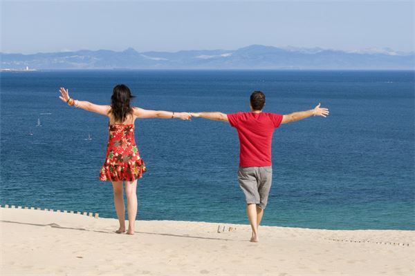 梦见牵手是什么意思