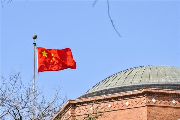 梦见升国旗是什么意思