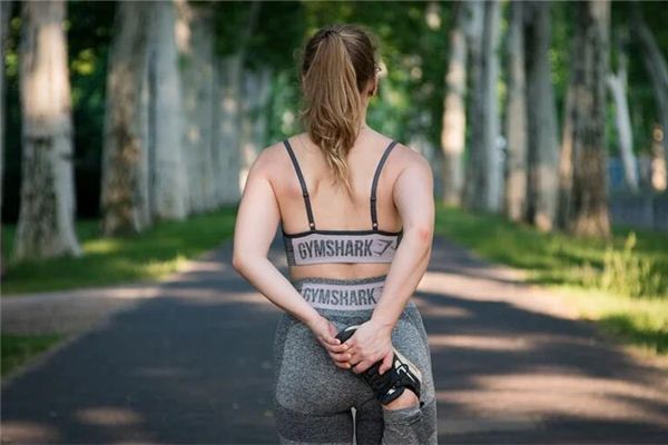 梦见裸体在大街上是什么意思