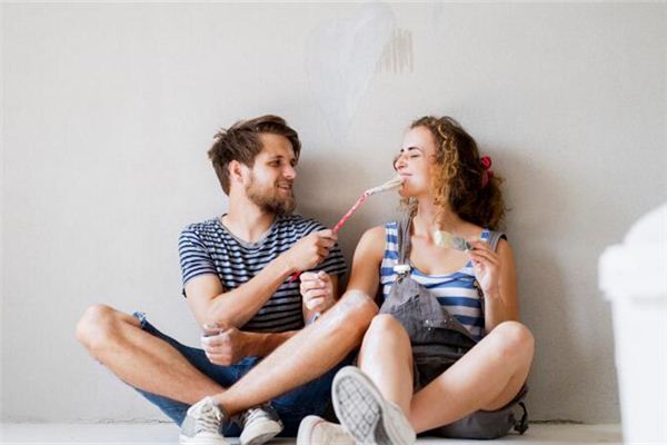 梦见女人家里装修房子是什么意思