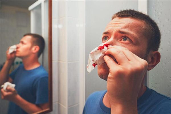 梦见别人鼻子流血是什么意思