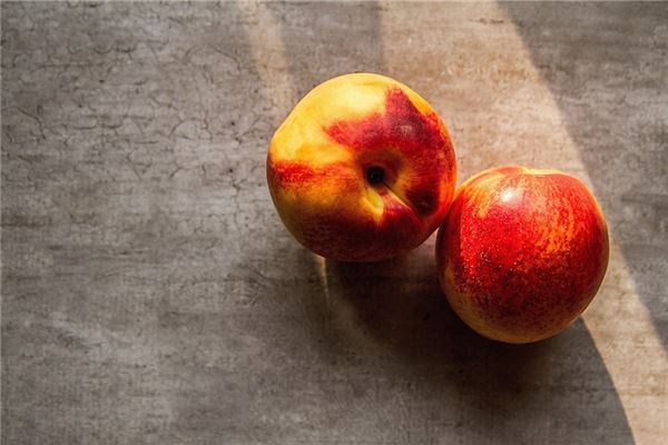 梦见自己摘桃子是什么意思