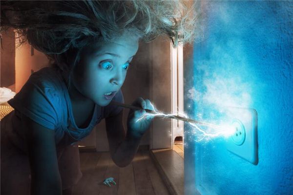 梦见触电是什么意思