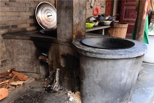 梦见土灶烧火是什么意思