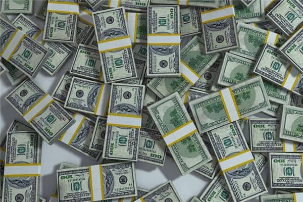 梦见别人有钱是什么意思