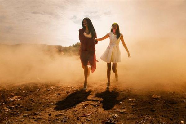 梦见自己进传销想逃是什么意思