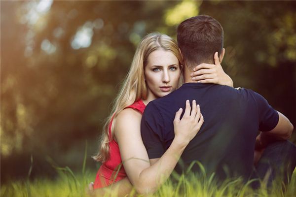 梦见老公死了是什么意思