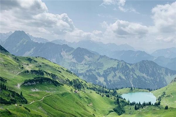 梦见大山是什么意思